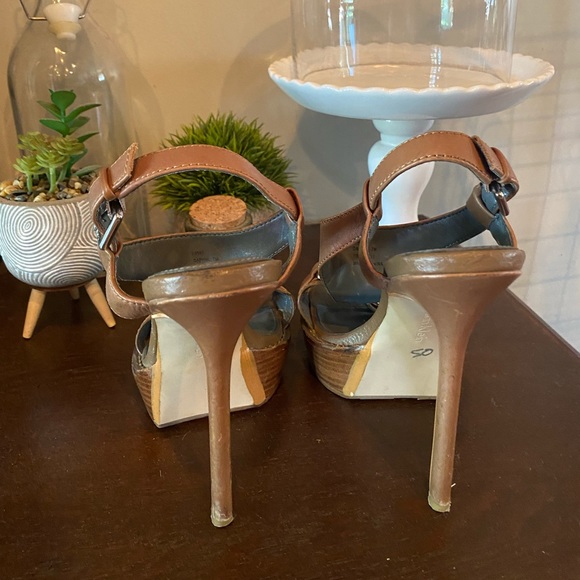 Calvin Klein tan platform heels - Picture 8 of 10
